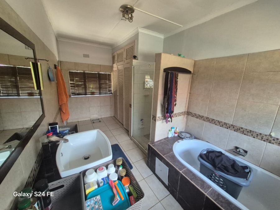 3 Bedroom Property for Sale in Bodorp North West